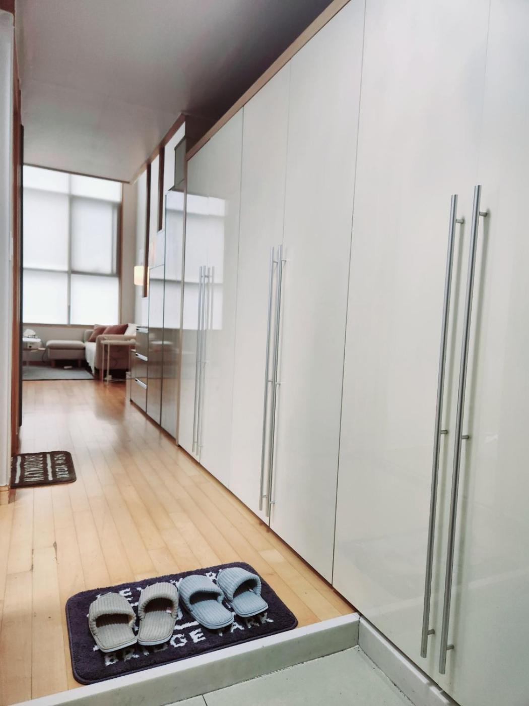 Oryu-dong Station 3 Mins Two Bedroom Apartment