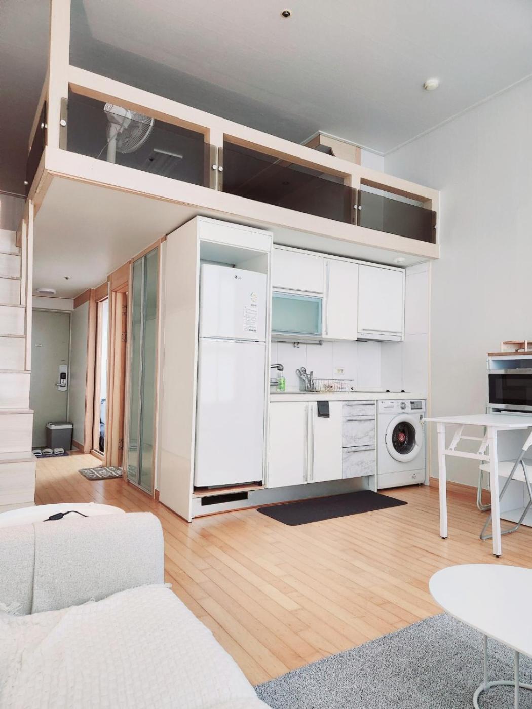 Oryu-dong Station 3 Mins Two Bedroom Apartment